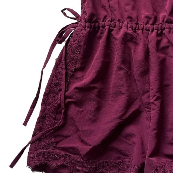 Kendall & Kylie - Maroon Lace Side Tie Romper - Picture 4 of 7